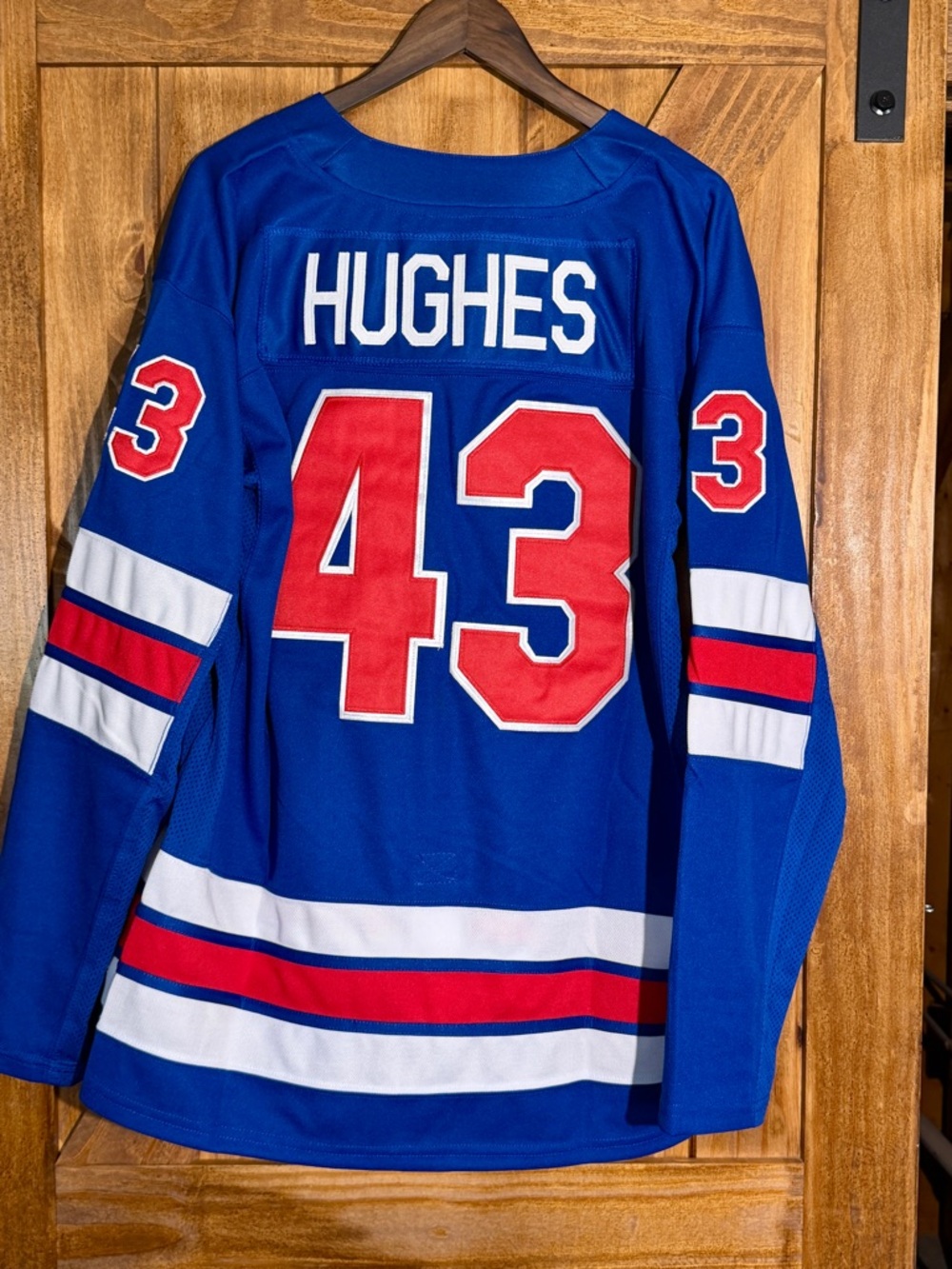 Quinn Hughes Team USA hockey Jersey - Picture 2 of 2